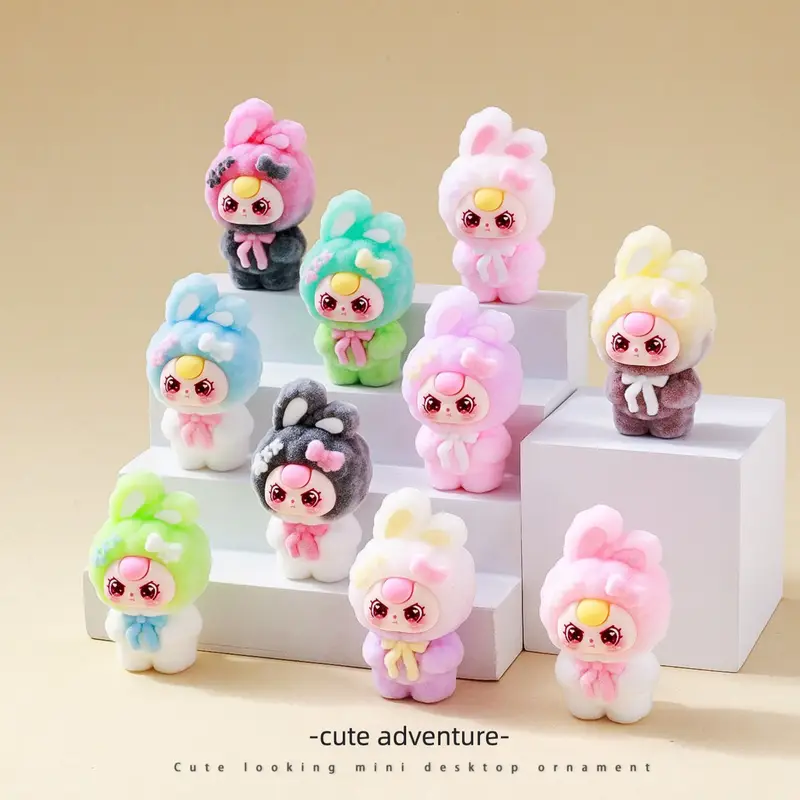 Hot Genuine Mini Figures Deskt - Car Accessories Girl 评论和价格